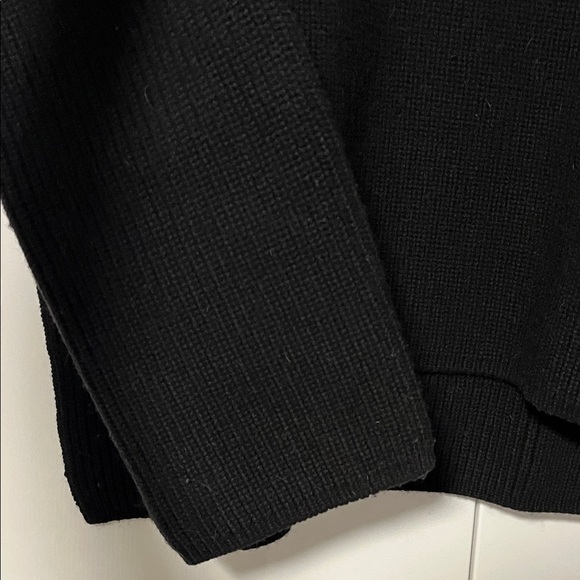 NWOT Michael Kors Wool Black Oversized Ribbed Sweater Side Slits, Size XS fits M - Picture 6 of 10